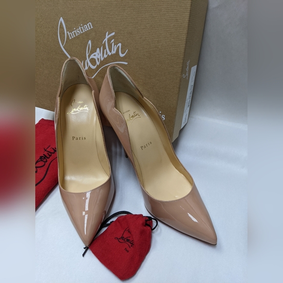 Christian Louboutin Hot Chick Beige Pumps (US 8) - Picture 11 of 15